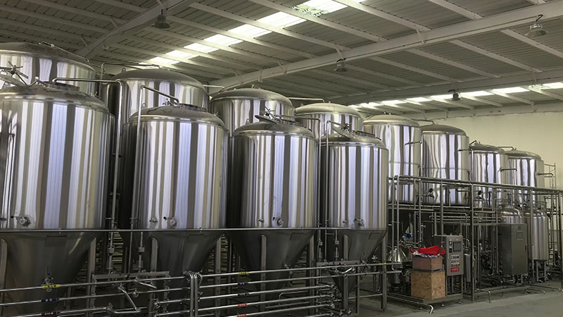 白水德州八樽精酿啤酒厂